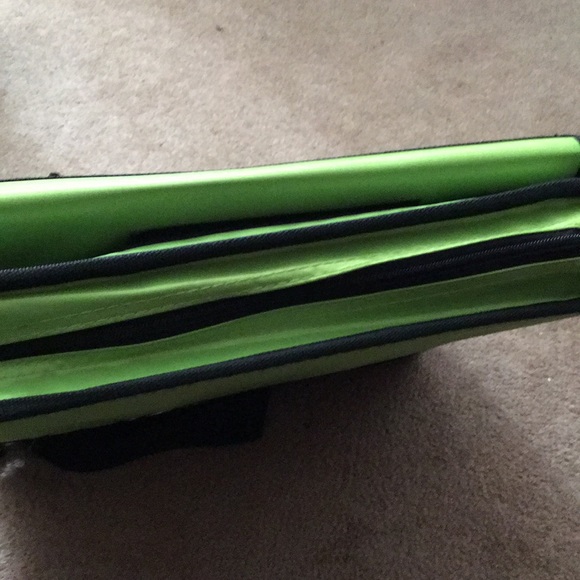 Green Case It Messenger/Shoulder Bag - Picture 6 of 6